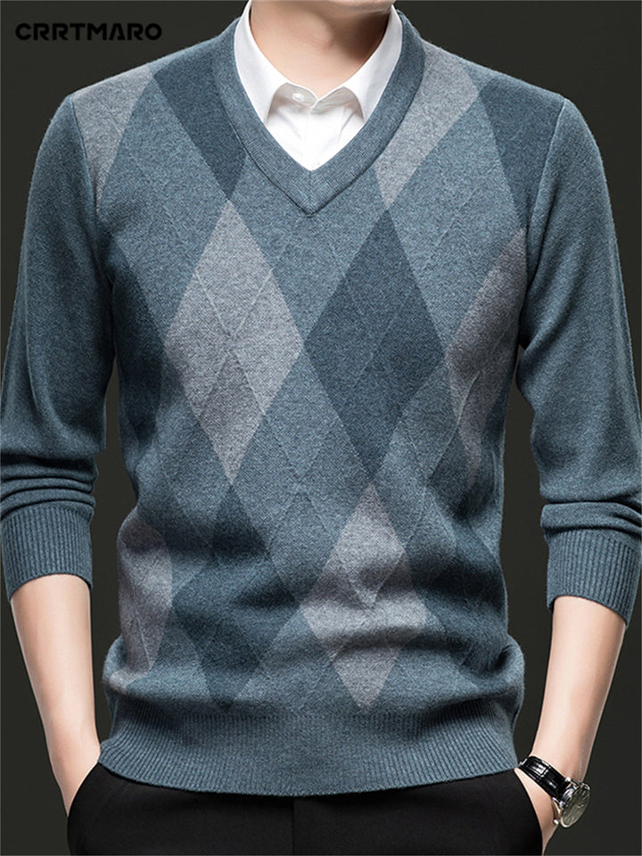 Men's argyle knit jumper showing its long sleeves