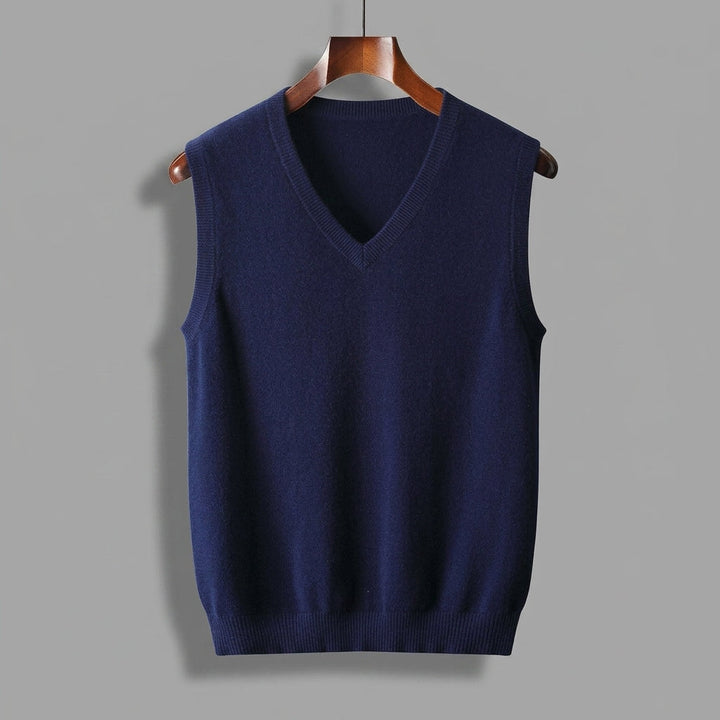 Side view of the men's V-neck knitted sweater vest