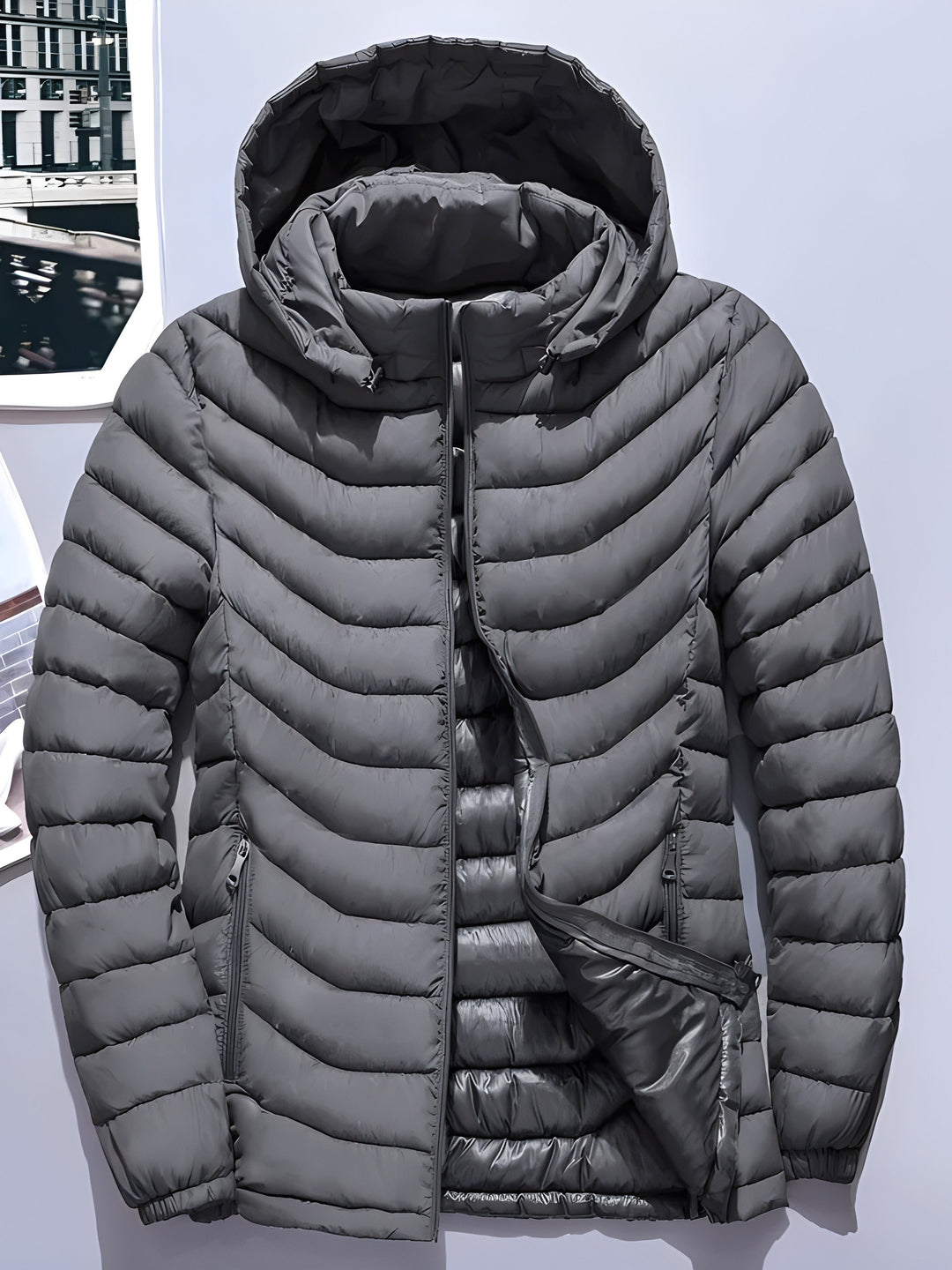Men's hooded jacket with practical sleeve detail