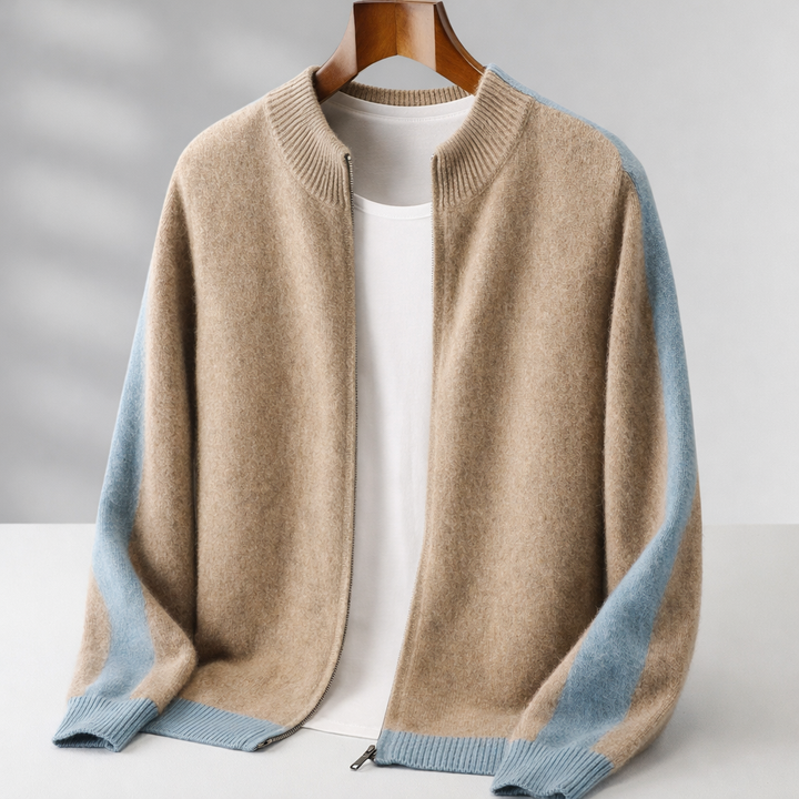 Detail of the jacket collar and upper front