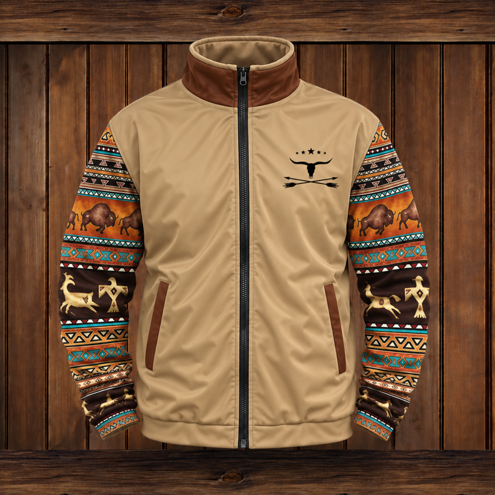 Detail of the women's outdoor jacket front fastening