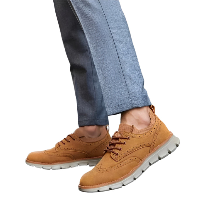 Vintage-Inspired Casual Golf Shoes