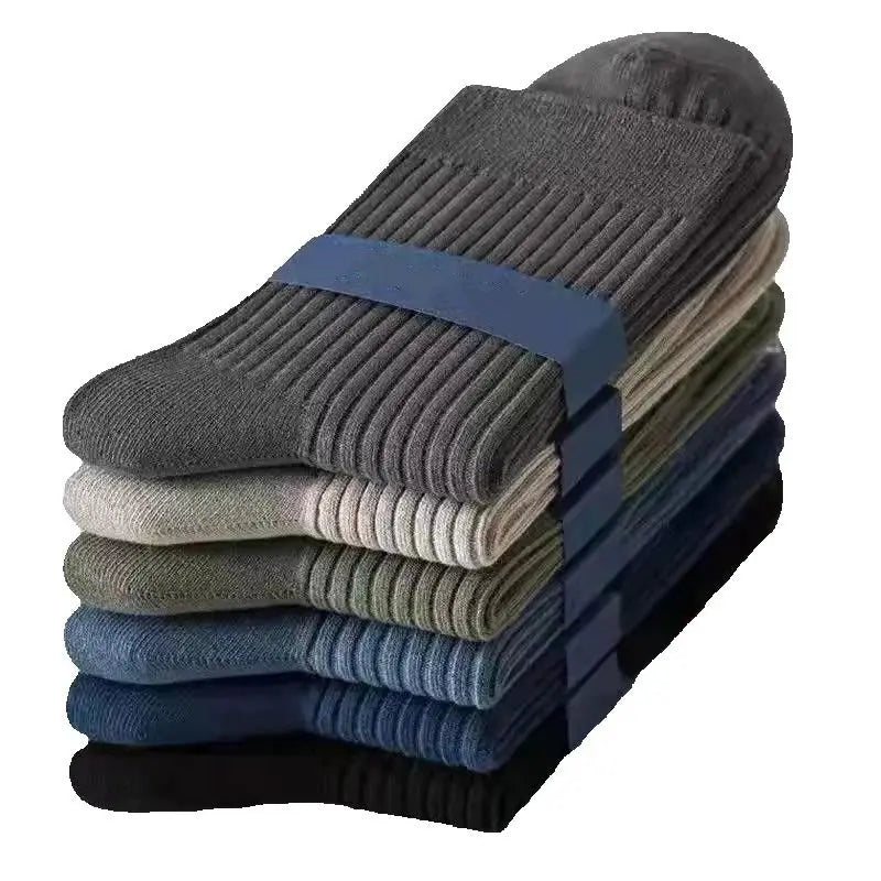 Men's Mid-Calf Cotton Socks Solid Color