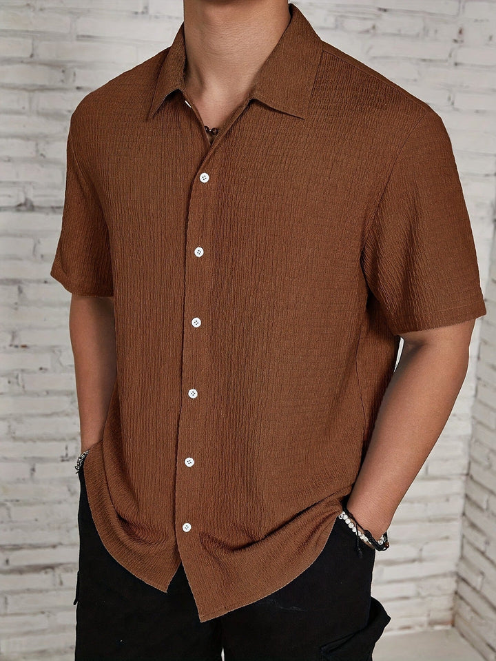 Men's Textured Cuban Collar Button-Front Shirt