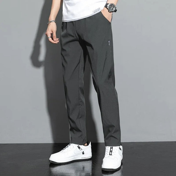 Men's Tapered Breathable Jogging Pants with Drawstring