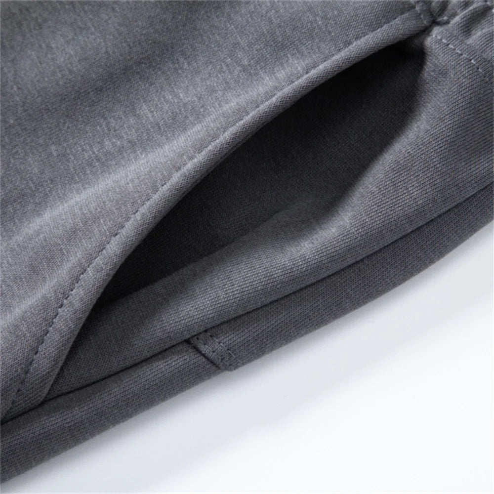 Men's Cotton Blend Elastic Waist Solid Color Shorts