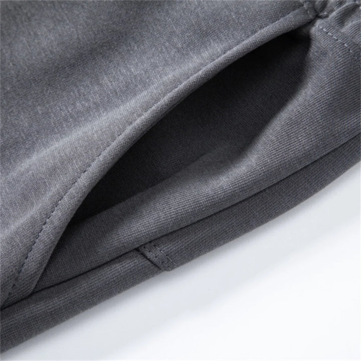 Men's Cotton Blend Elastic Waist Solid Color Shorts