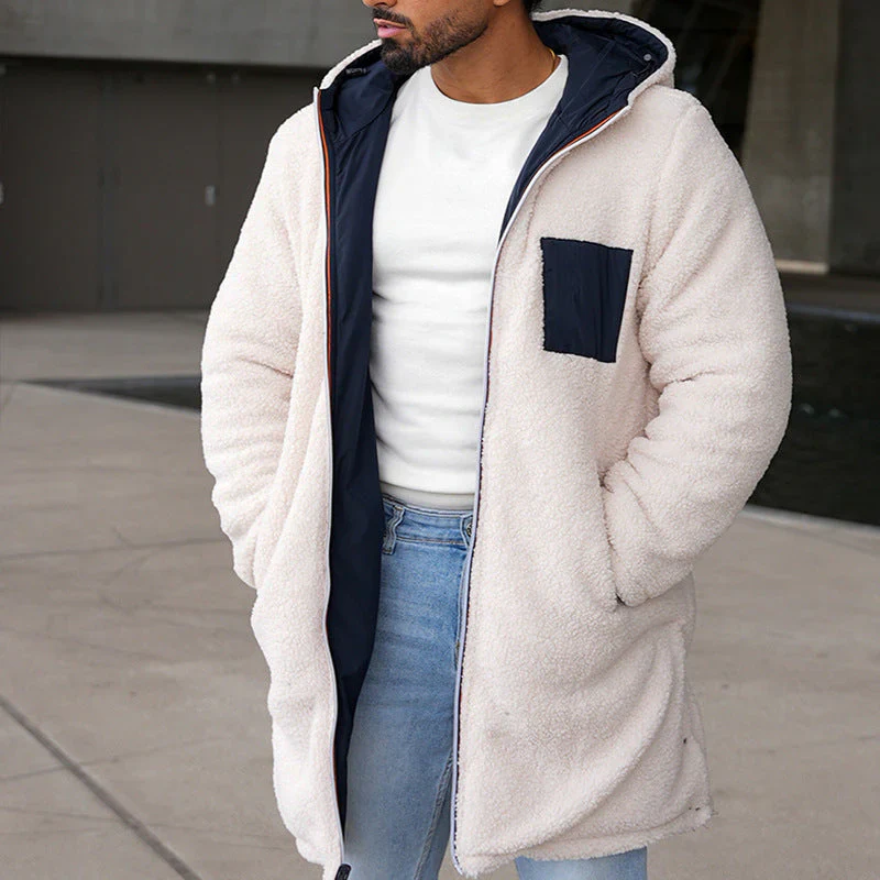 Close-up of the reversible lightweight jacket's front fastening