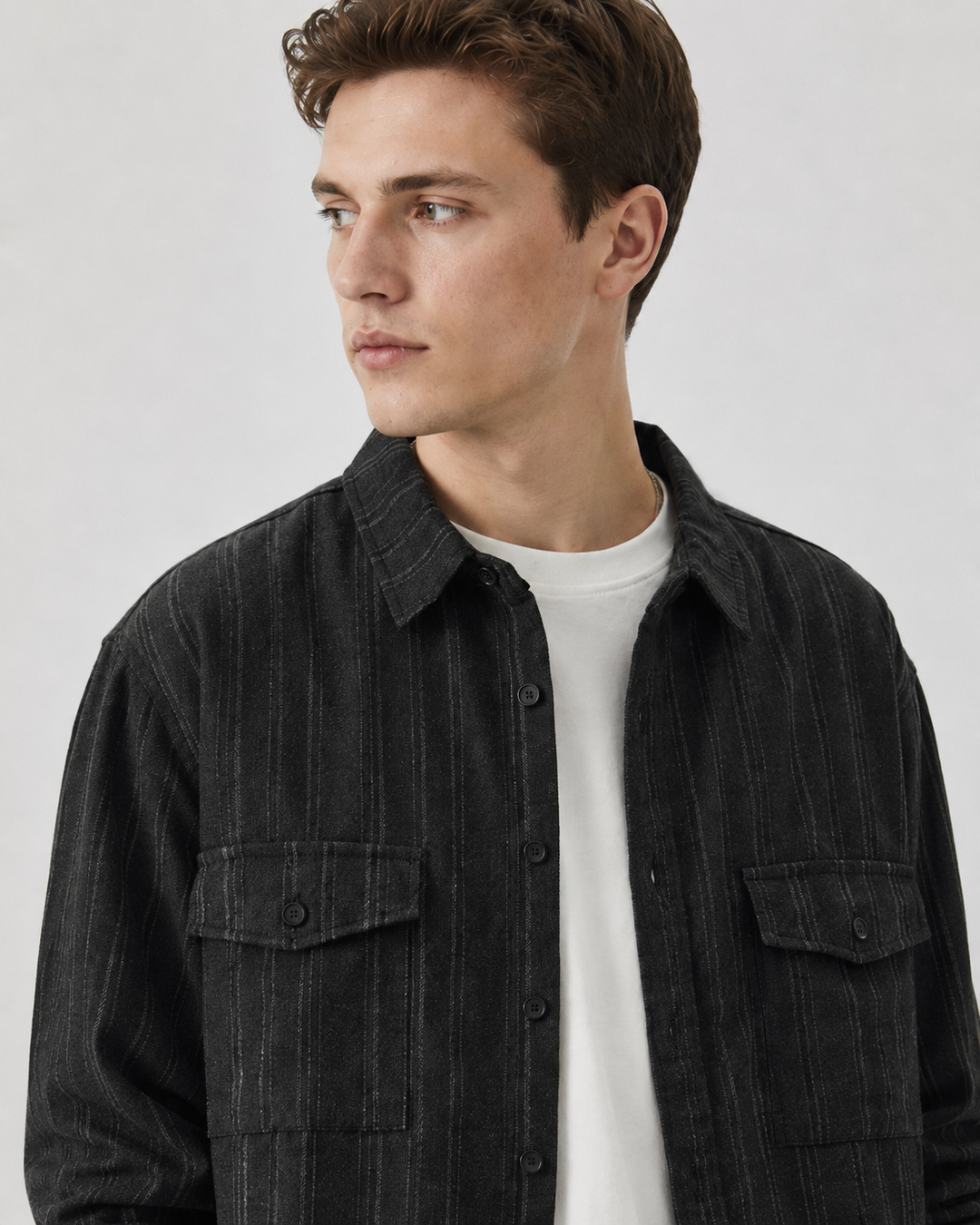 Men's textured overshirt with practical chest pockets