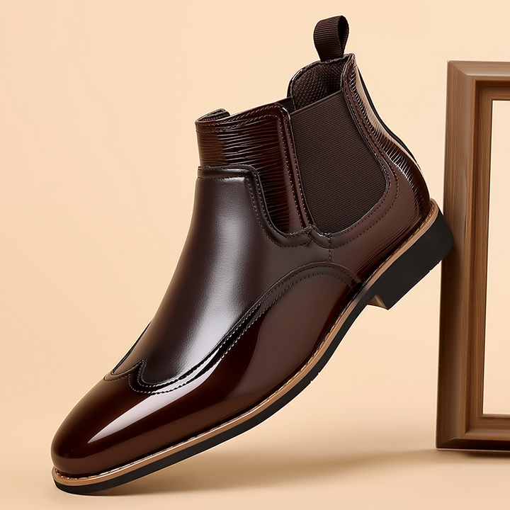 Men's Classic Chelsea Boots With Elastic Side Panels