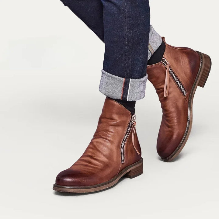 Men's everyday leather boots with sturdy soles