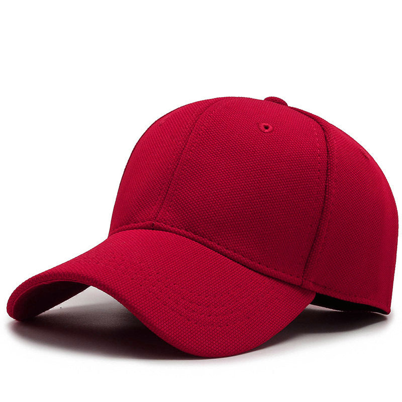 Close-up of the adjustable fastening on the men's baseball cap