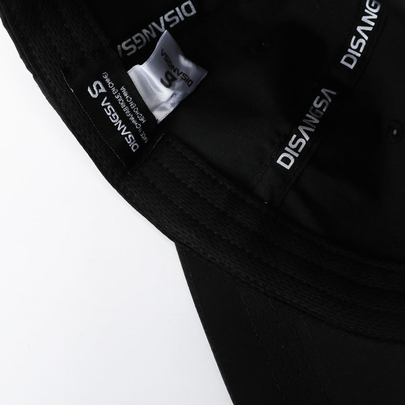 Adjustable men's cap for running shown in profile
