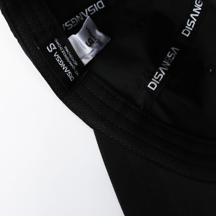 Adjustable men's cap for running shown in profile