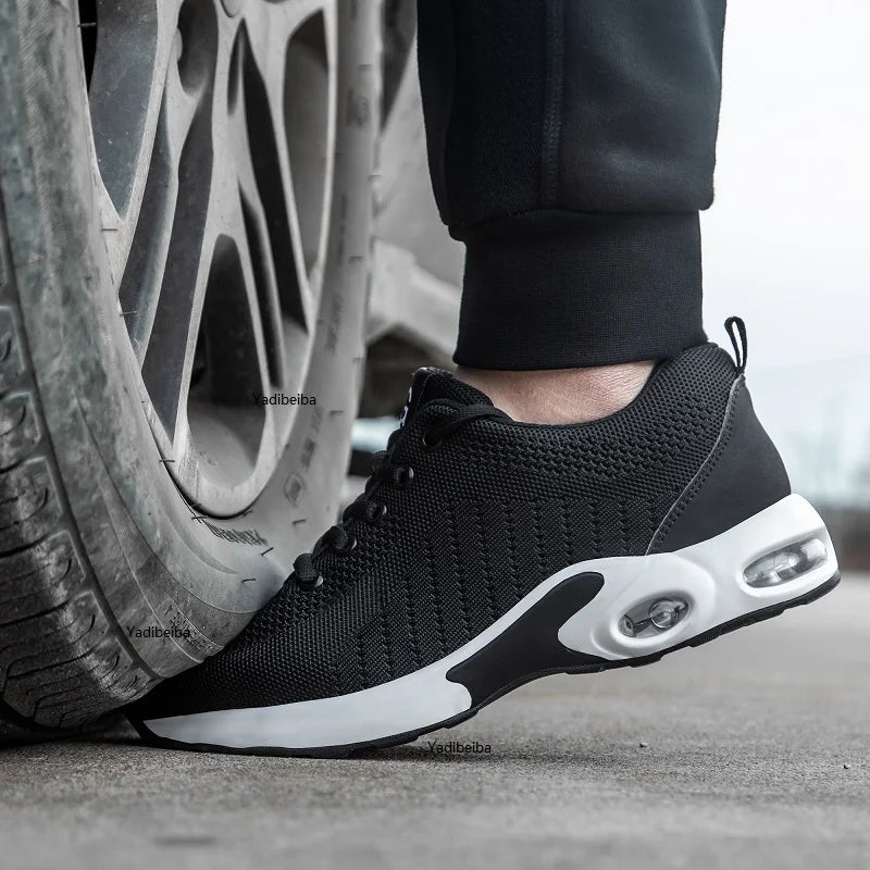 Men's comfortable safety shoes designed for long workdays and all-day wear