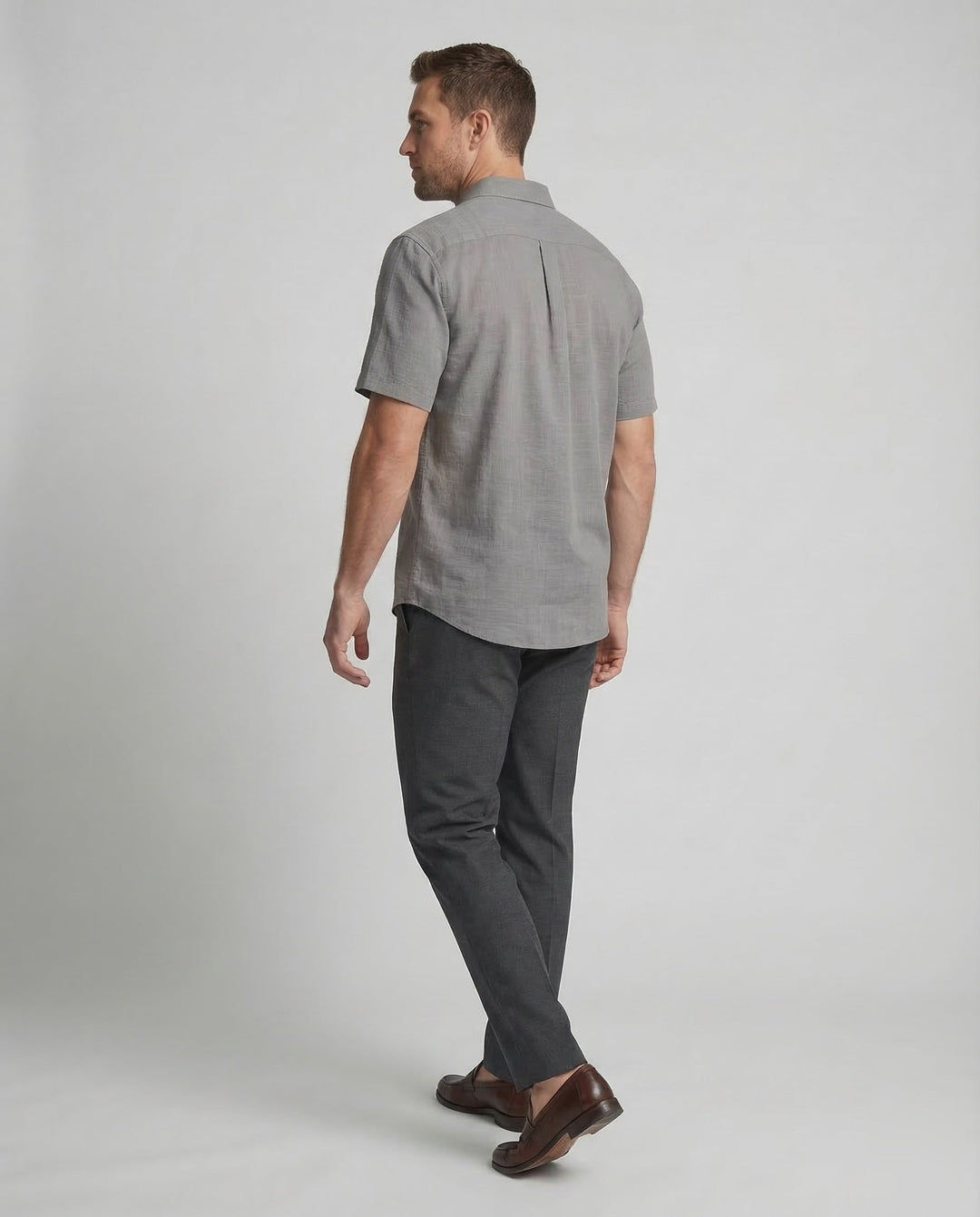 Men's linen shirt with relaxed collar and button front detail