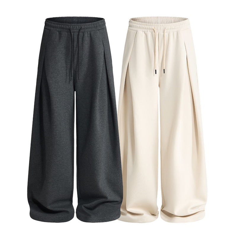 Men's baggy sweatpants styled for a relaxed everyday outfit