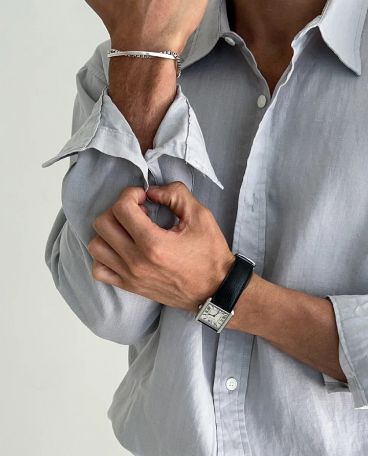 Men's casual linen short sleeve shirt for holiday and everyday wear