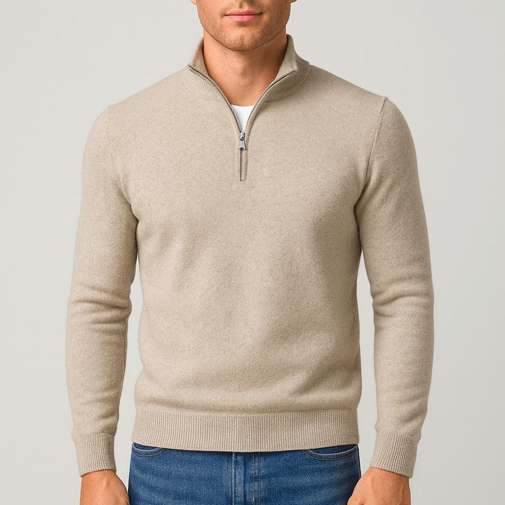 Men's merino wool V-neck jumper in a classic knit design