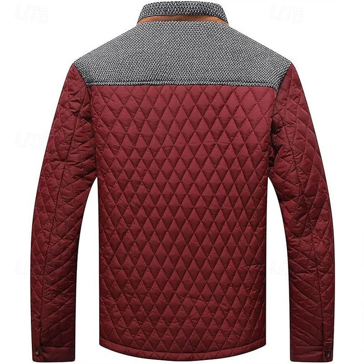 Men's padded outerwear jacket suitable for casual layering