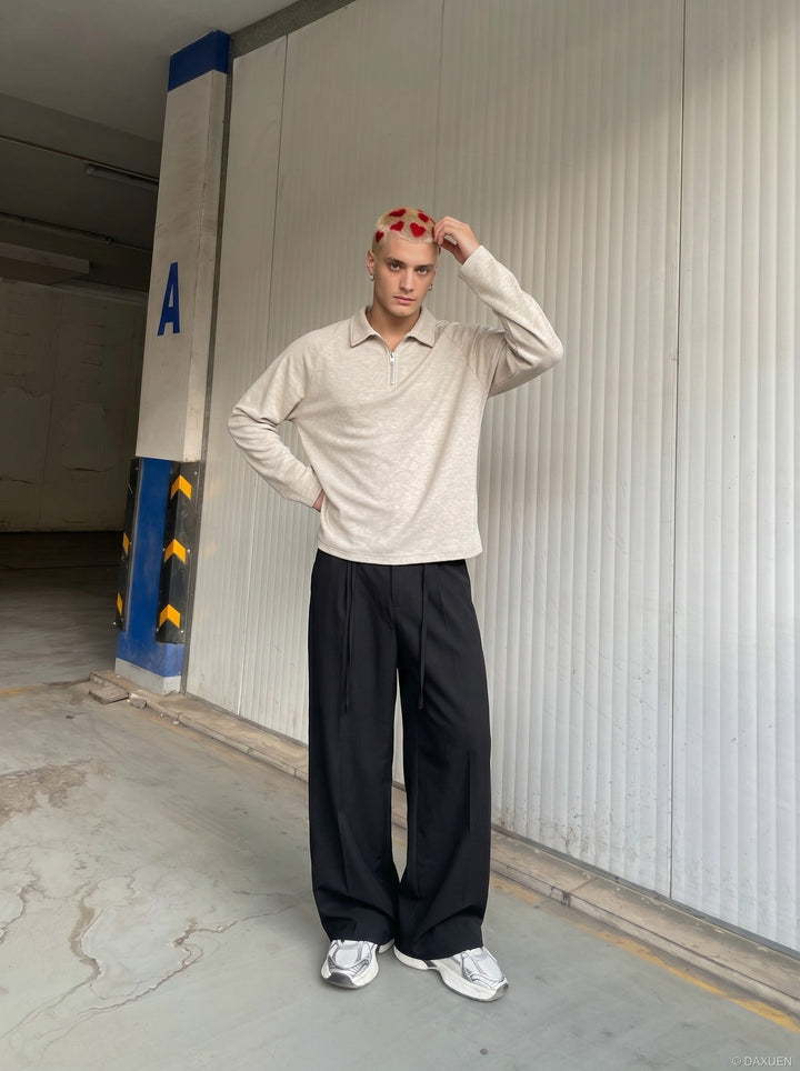 Close-up of the collar and half zip on the men's polo T-shirt