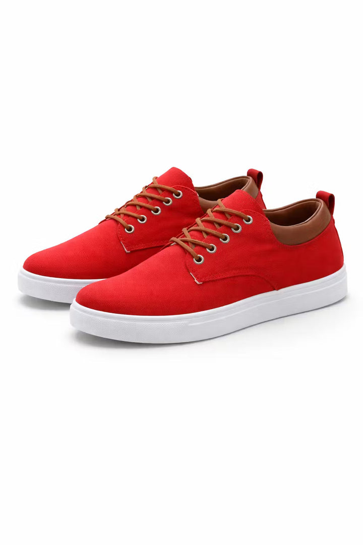Close-up of the lace-up front on men's trainers