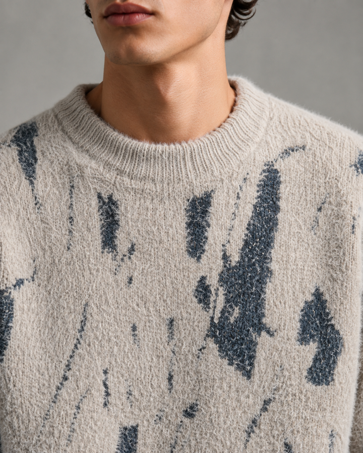 Relaxed-fit men's jumper styled for casual everyday wear