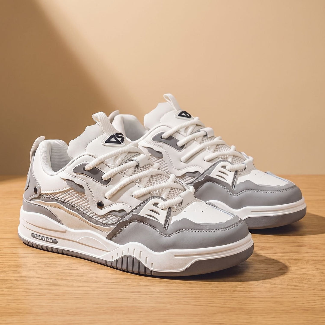 Men's chunky casual sneakers shown from the rear