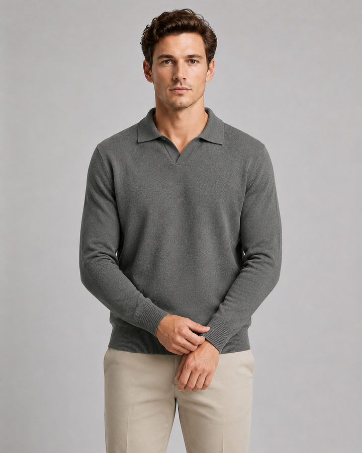 Detail of the open collar on a men's knitted polo