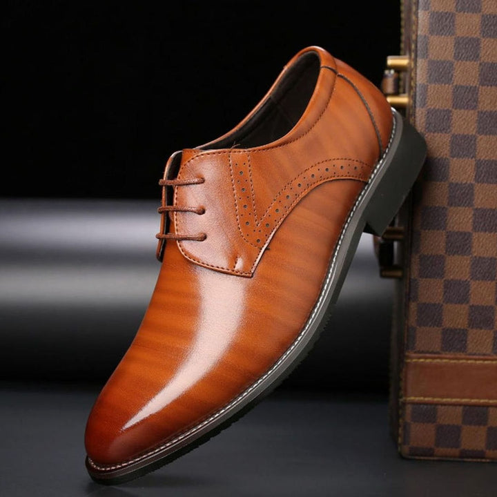 Men's Polished Leather Brogue Dress Shoes