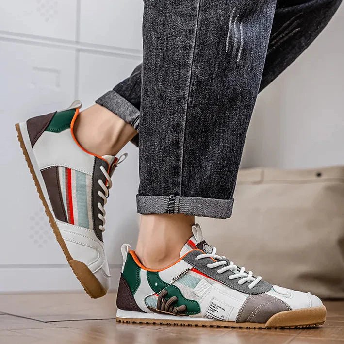 Men's athletic sneakers with a textured sole for trail grip