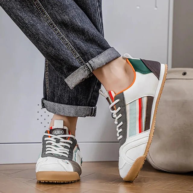 Men's casual trail sneakers suitable for everyday outdoor wear