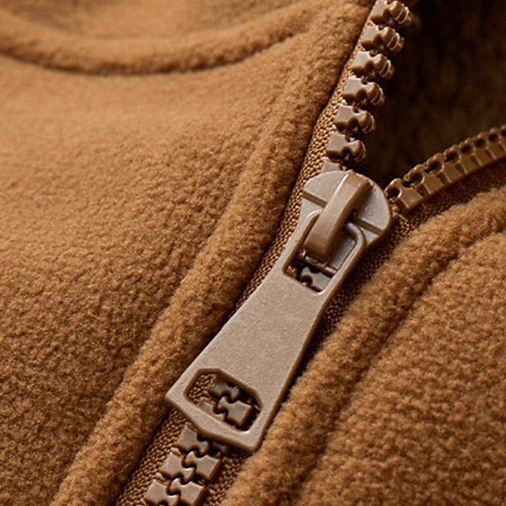 Warm men's jacket with practical front pockets
