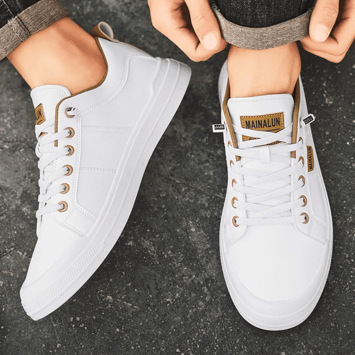 Top view of men's leather low top trainers